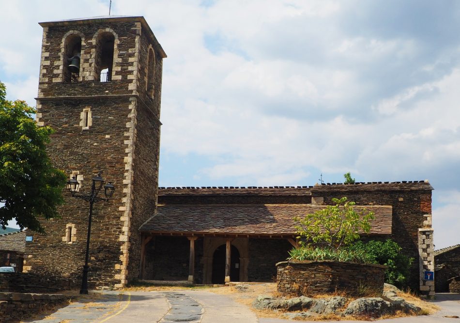 Campillo pueblos negros de Guadalajara 