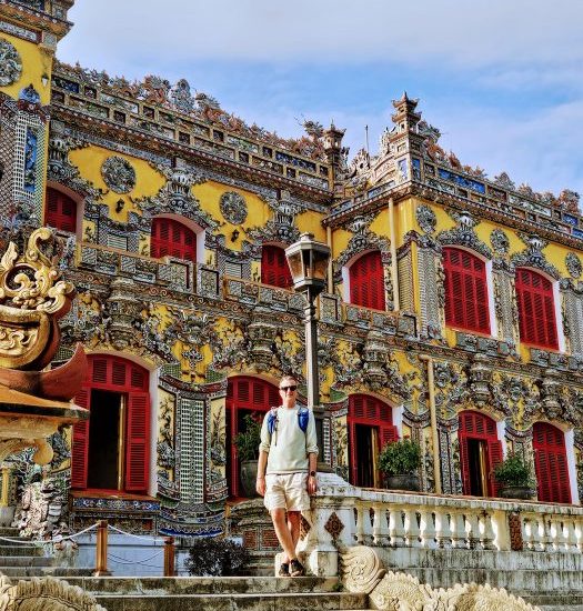 DA NANG Y HUE. ENTRE LA MODERNIDAD Y EL CORAZON IMPERIAL